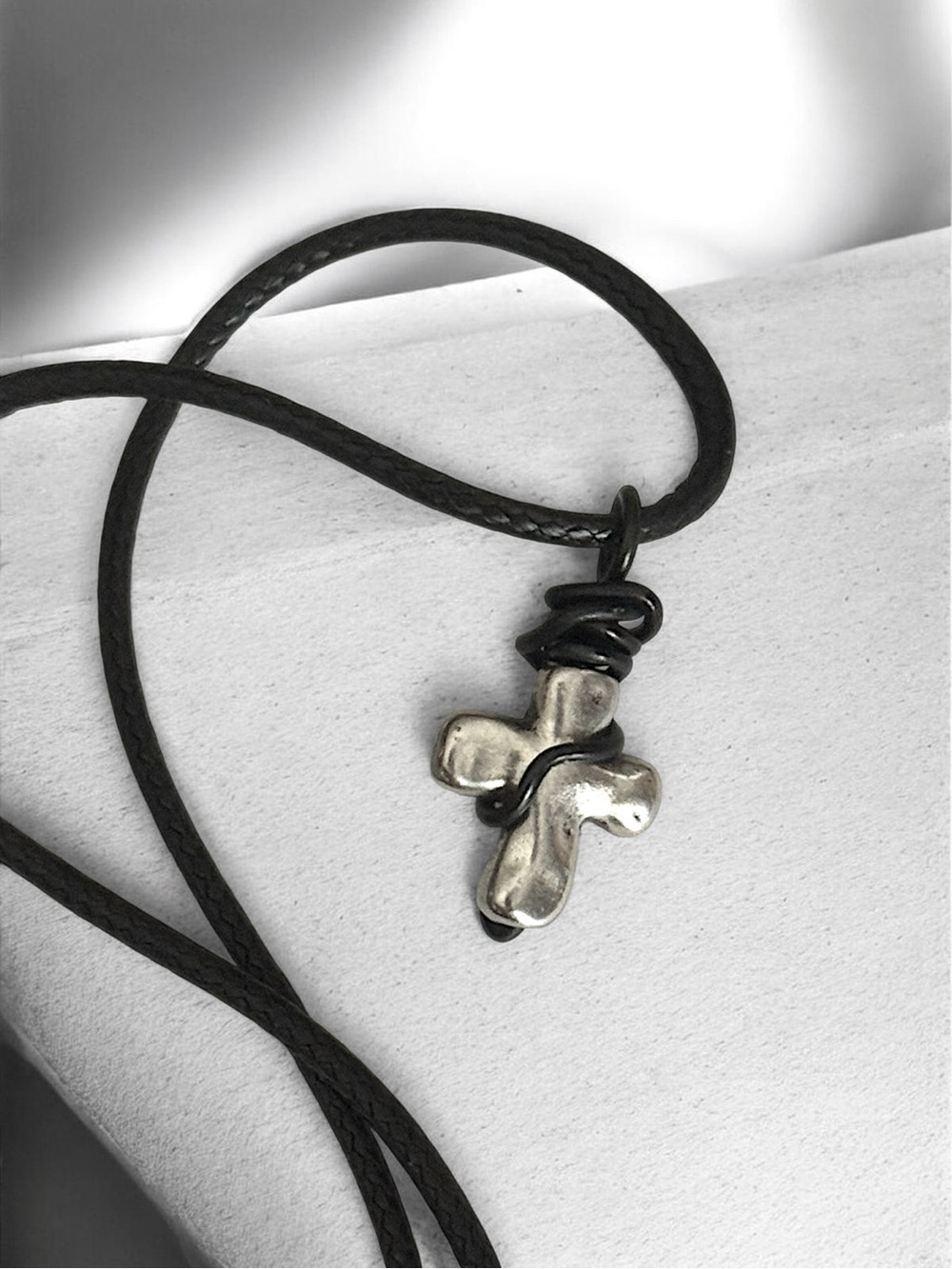 5 For $25💫Alternative Silver Cross Pendant